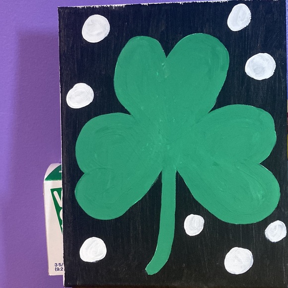 ☘️Shamrock Painting☘️ - Picture 2 of 3